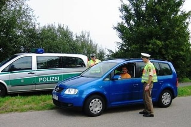 Polizei Kontrolle (Foto: www.grundsucher.de)
